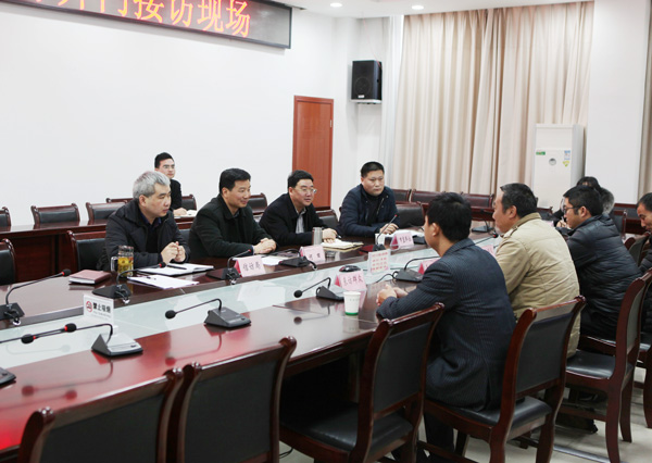 ���￪�Žӷ�����Ⱥ������